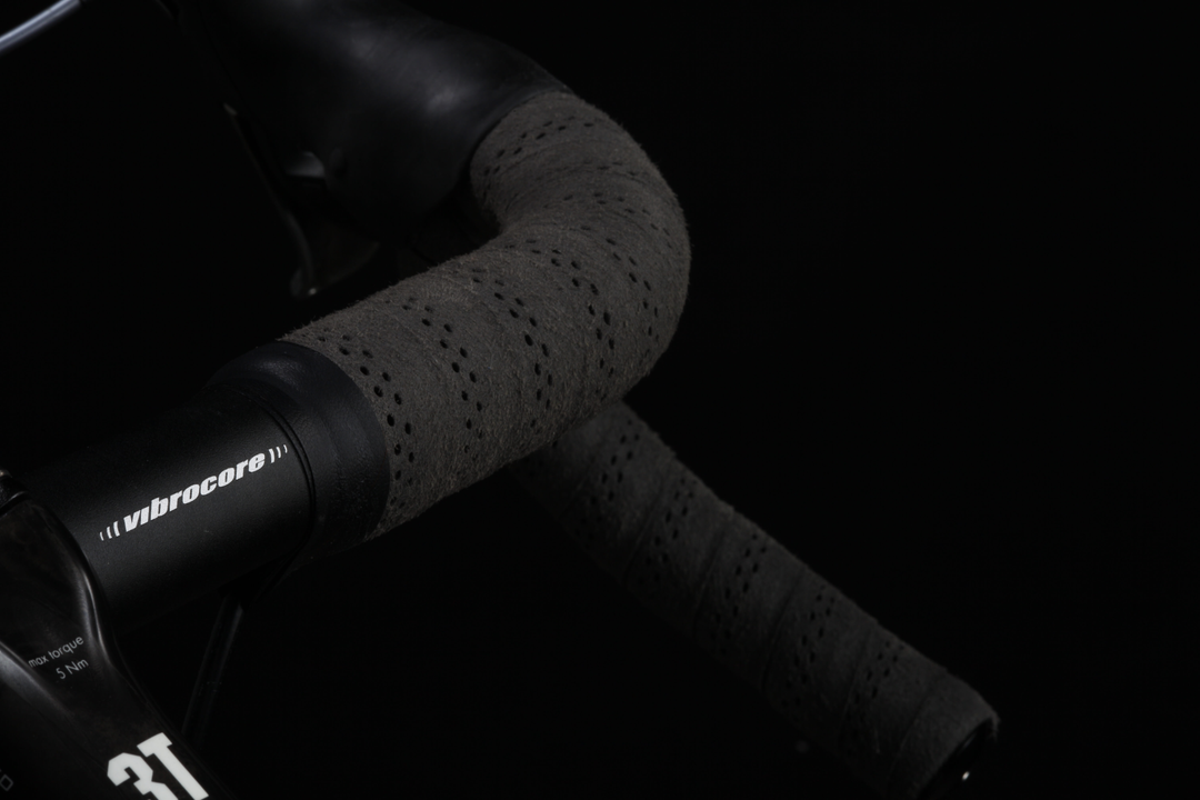 SPANK Flare Gravel Drop Bar Tape, Gel Pad & Plug Kit