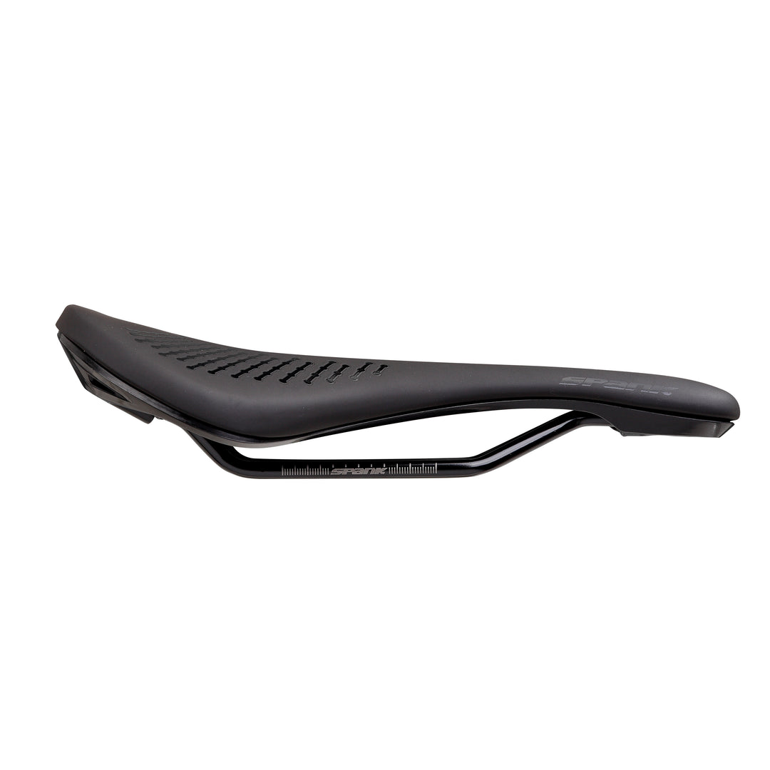 SPANK OOZY 220 Saddle
